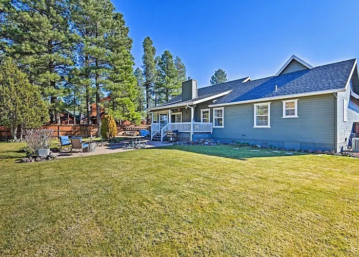 Near Trails, Lakes & Golf: W/ Deck * Pinetop-Lakeside