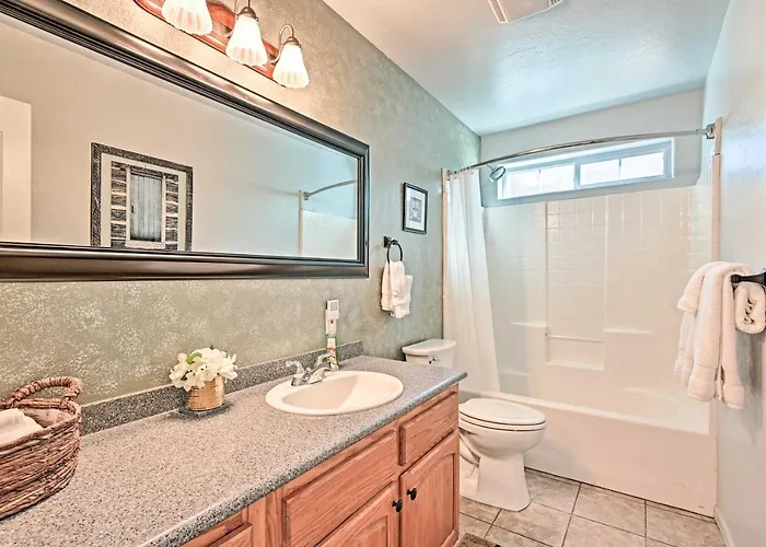 Near Trails, Lakes & Golf: W/ Deck *